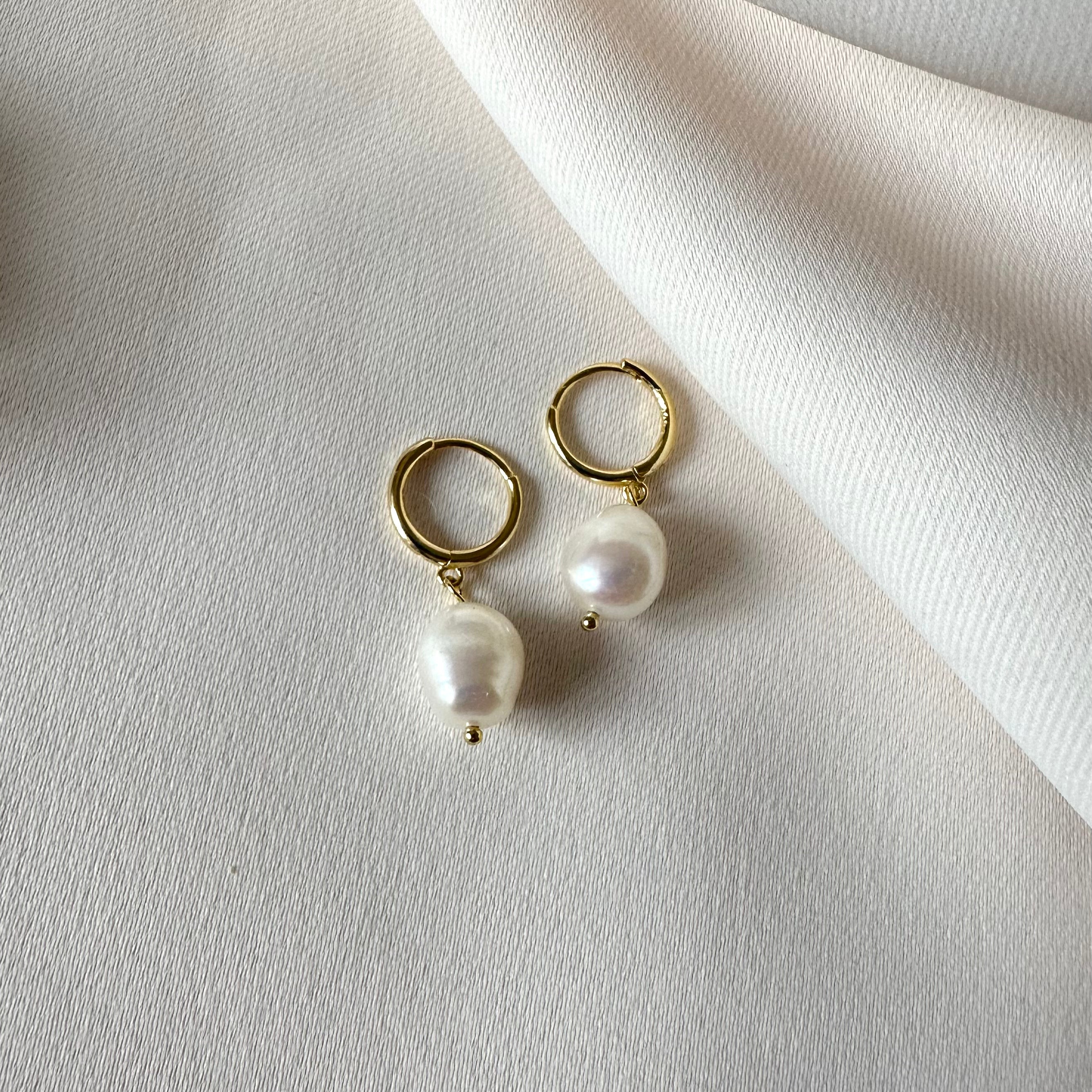 Mae - Earrings