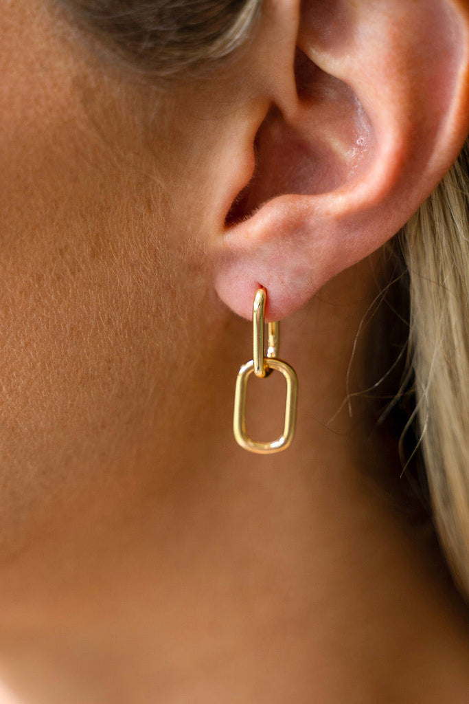 gold chunky link earrings