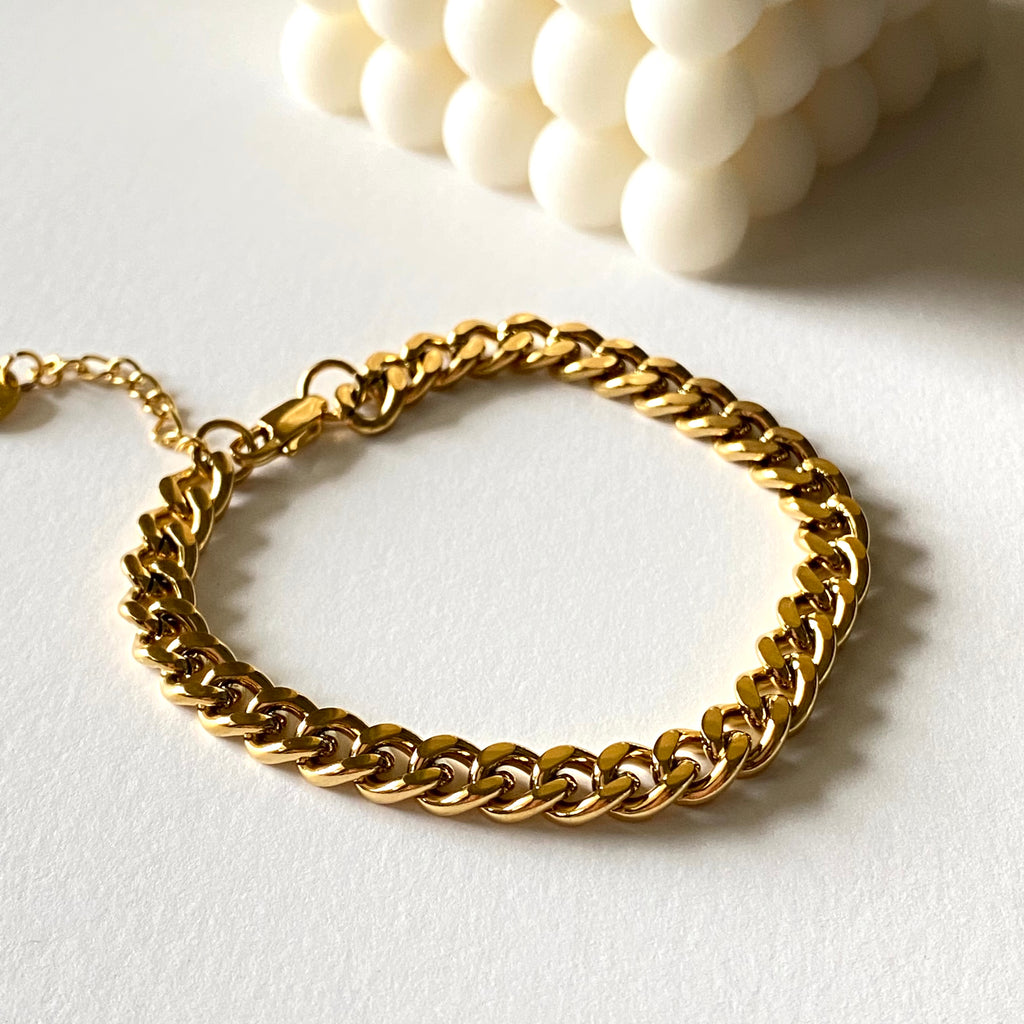 gold cabana chunky chain link bracelet