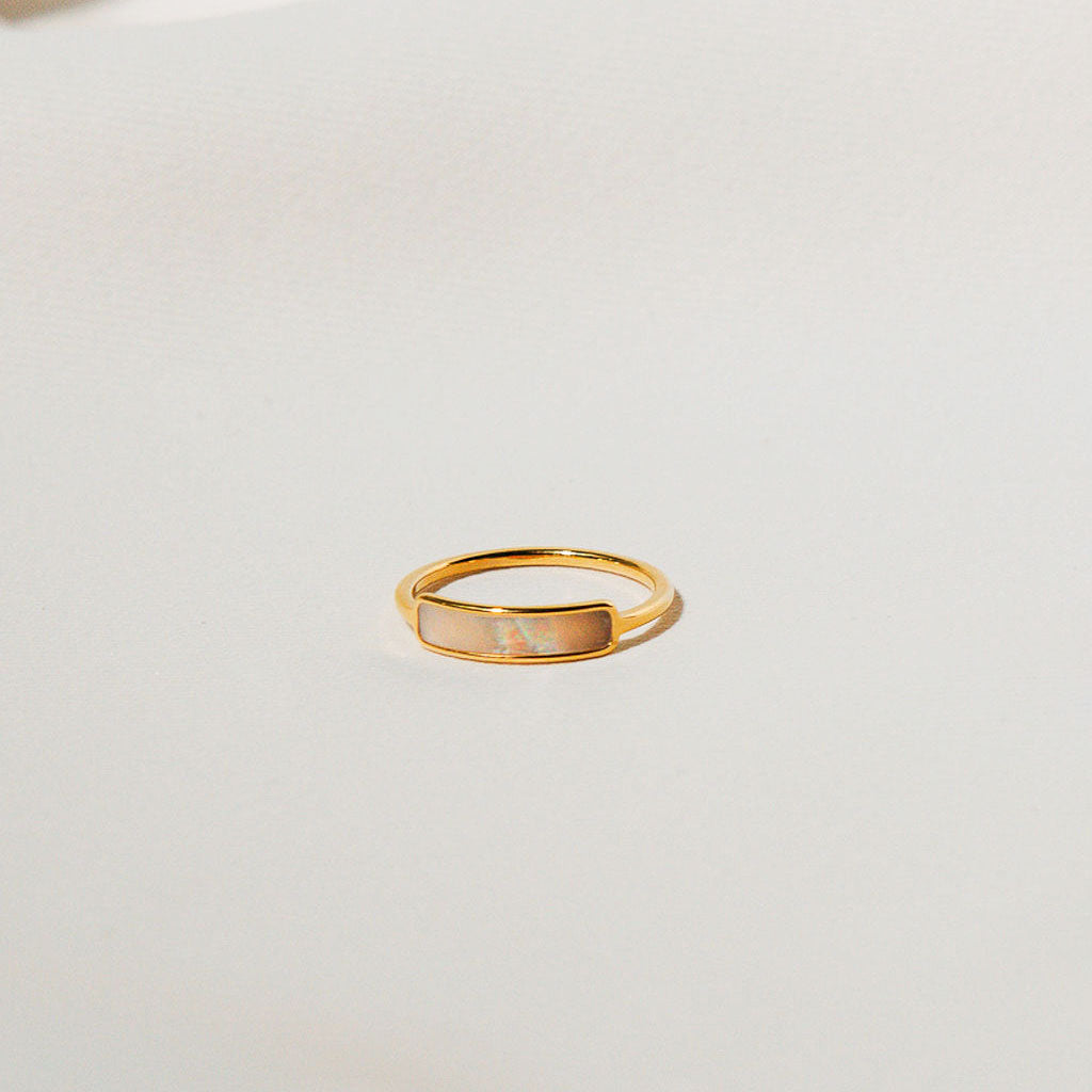pearl rectangle ring delicate gold 