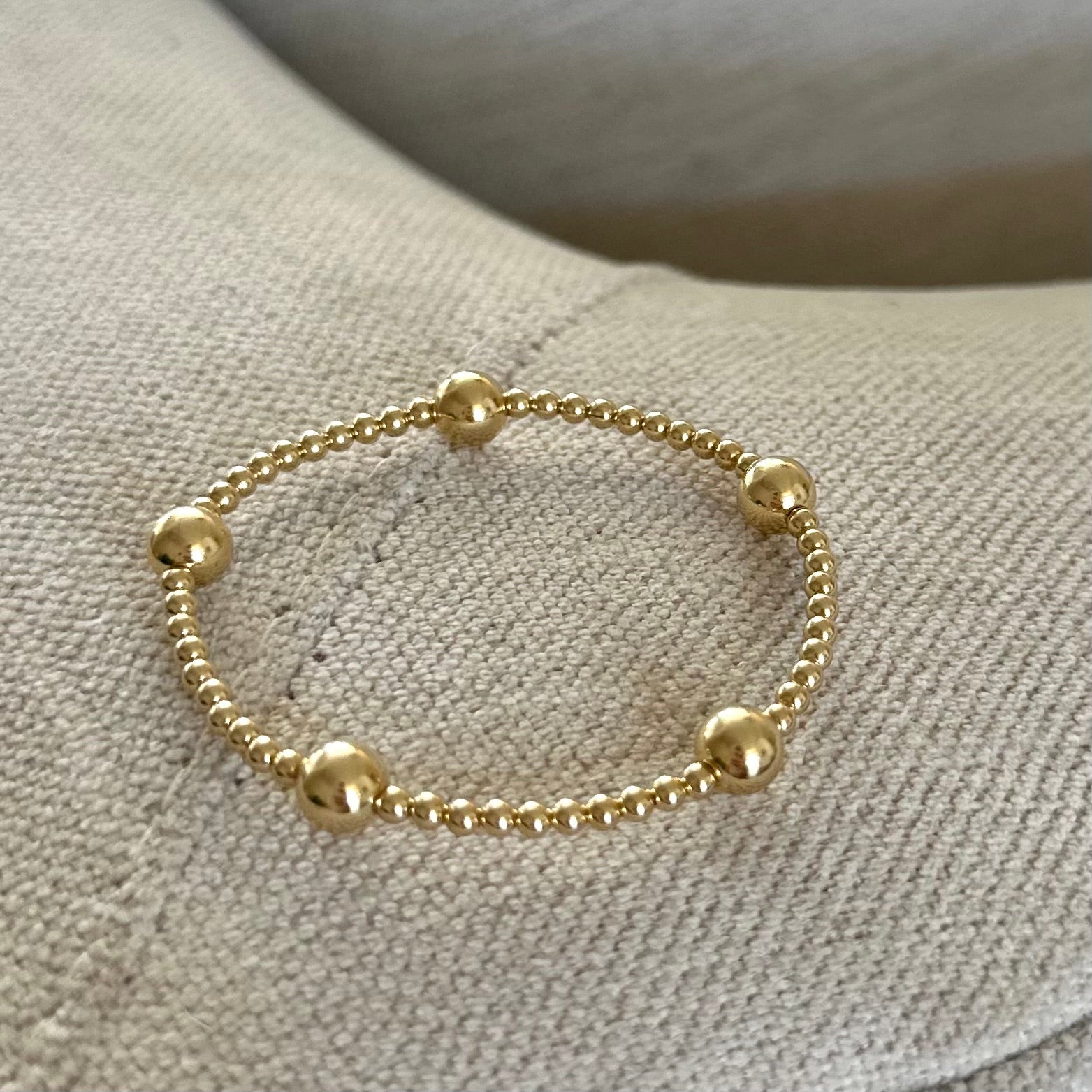 Margot - Stretch Bracelet