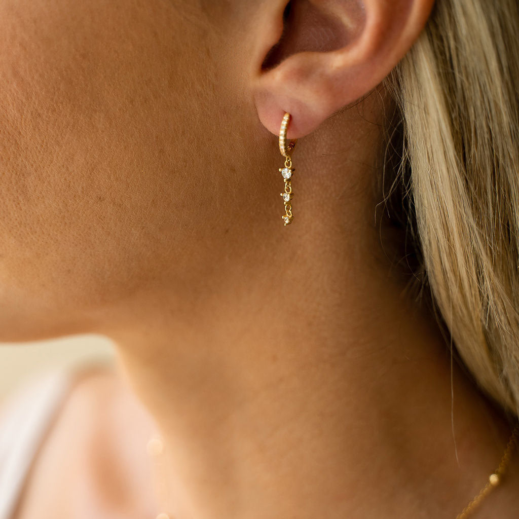 gold hoop detailed crystal layered diamonds