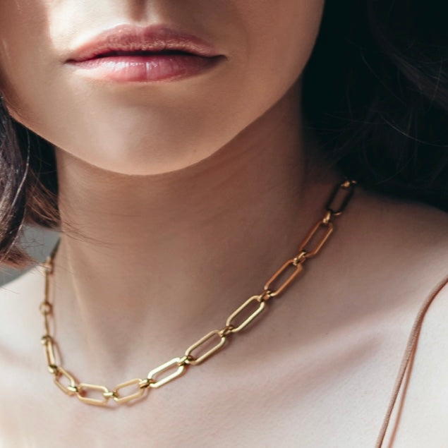 Ella necklace gold flat link chain necklace