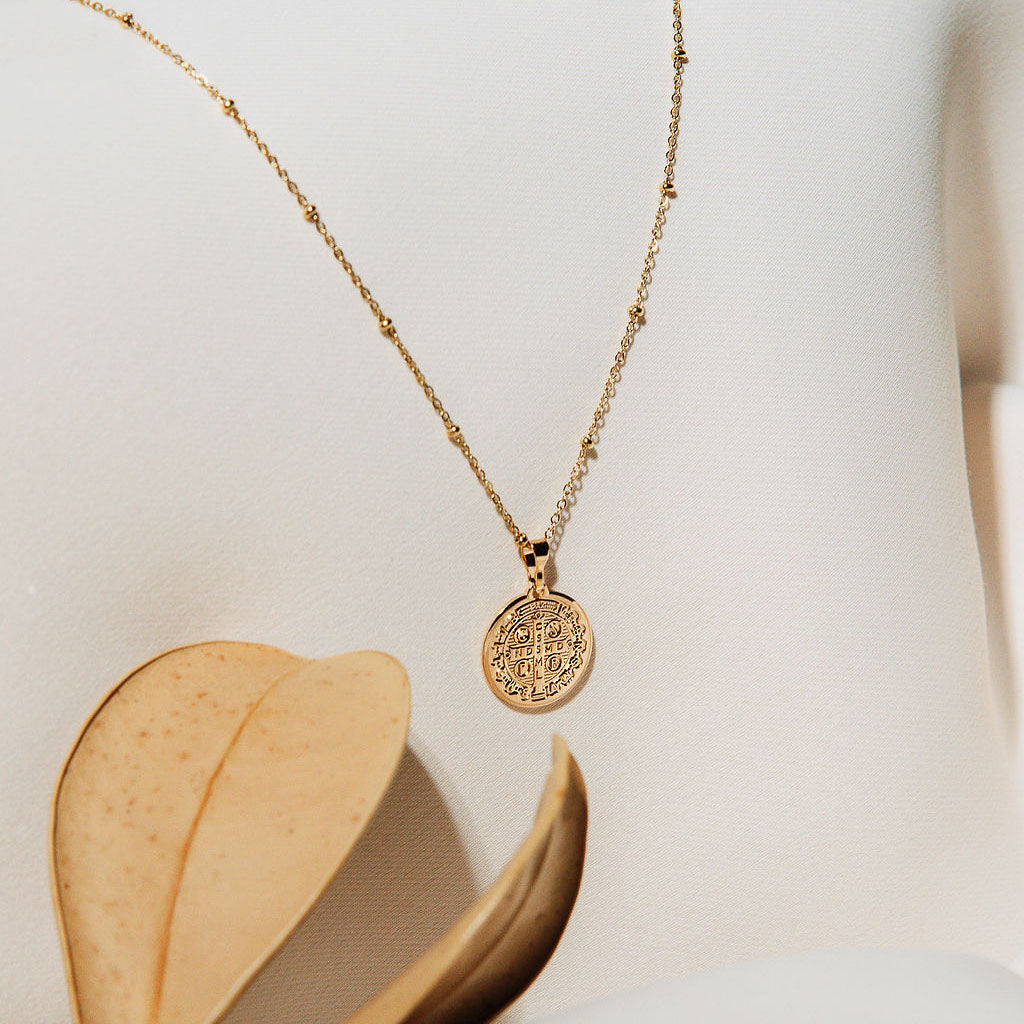 saint b necklace gold intricate design 